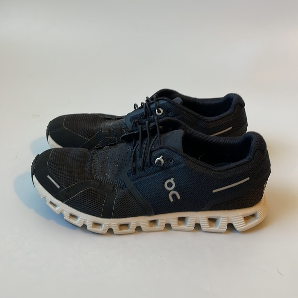 On Cloud 5 - image 3